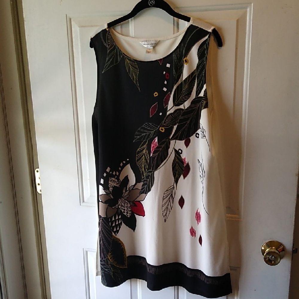 Christopher & Banks Graphic Black and White Tunic